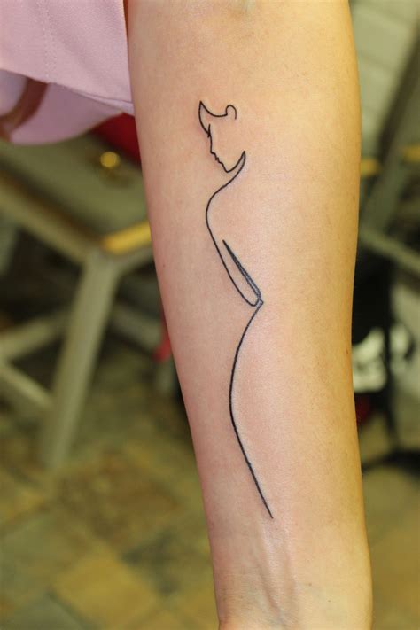 Minimalist Tattoos Simple Yet Impactful Hairstylle Com Style Trends In