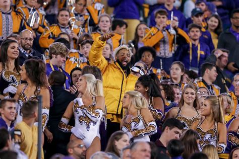 Lsu Band Neck Odell Beckham Asks The Golden Band From Tigerland To