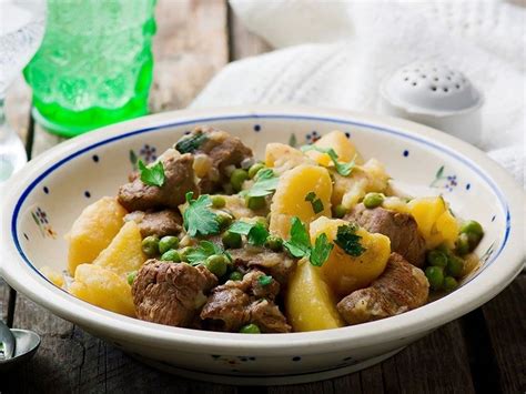 Recipes Beef And Potato Fricassee Soscuisine