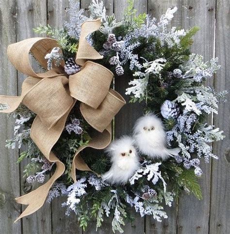 44 Beautiful Winter Wreaths Design Ideas Pimphomee