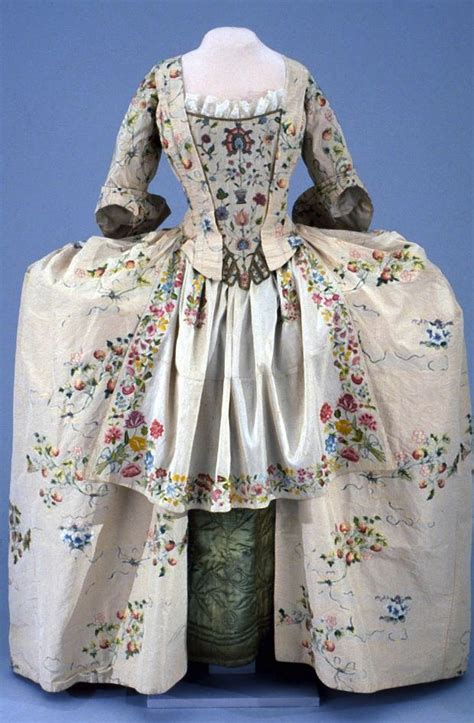 1745 Mantua Colonial Williamsburg 18th Century Dress 18th Century
