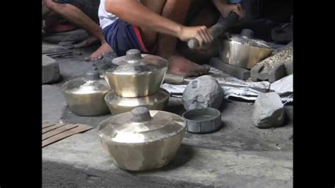 Balinese Gamelan Casting And Forging The Reyongtrompong Hd Youtube