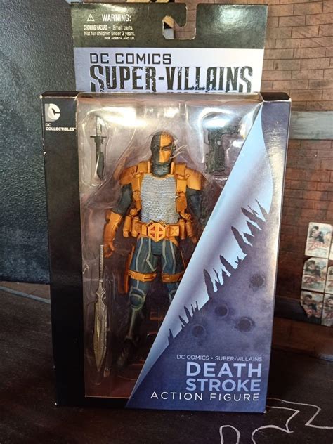 Dc Collectibles New 52 Deathstroke Bib Hobbies And Toys Toys And Games On