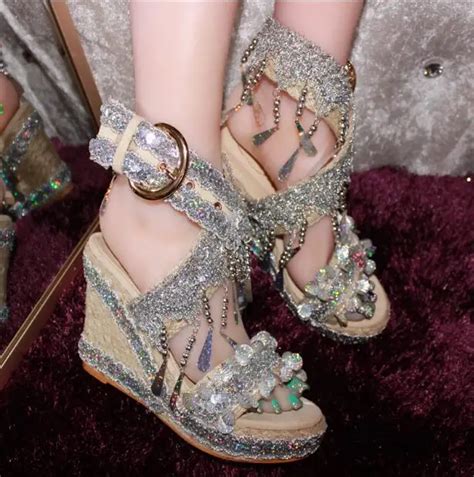 Hot Selling Bling Bling Crystal Embellished Woman Sandal Sexy Rope