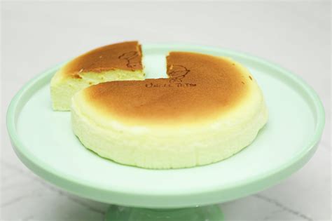 Japanese Cheesecake Shop Uncle Tetsus Expands To Houstons Katy Grand