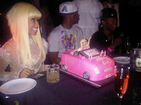 Photos Nicki Minaj Celebrates Her Birthday In Vegas With Lil Wayne And More