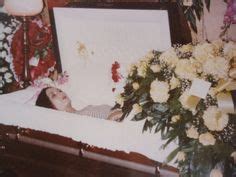 29 photos of celebrities in their coffins. Casket, Girls and Photos on Pinterest