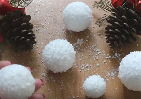 Diy Fake Snow Balls At Home With My Honey Fake Snow Snow