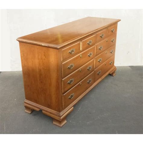1950s Vintage Pennsylvania House Ethan Allen Style Maple Dresser Chairish