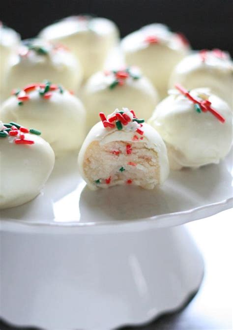 30 Yummy And Easy Christmas Dessert Recipes Easyday