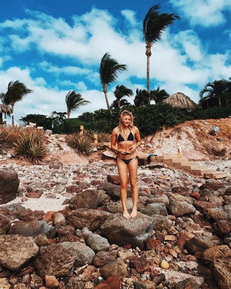 Chloe Grace Moretz In A Bikini New Photo Thefappening