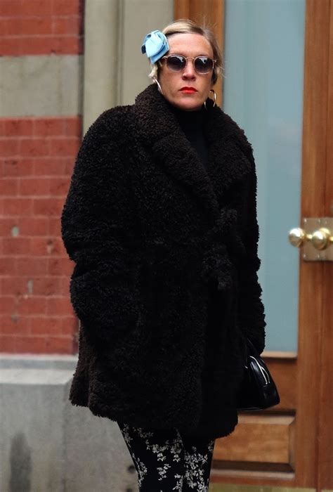 Pregnant Chlo Sevigny Clicked Out For Lunch In New York Feb