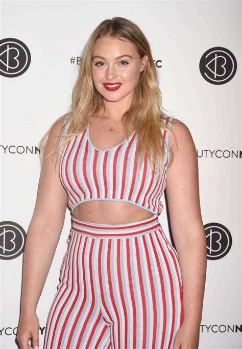 Iskra Lawrence 2018 Beauty Con Festival Day One In New York Gotceleb
