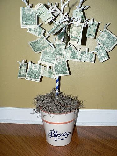 Oui Personalize How To Make A Money Tree