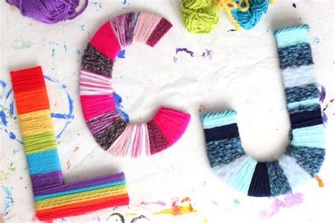 20 Simple And Colorful Yarn Crafts For Kids