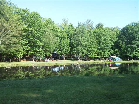 Lynchburg Blue Ridge Parkway Koa Holiday Rv Campground In Monroe Va