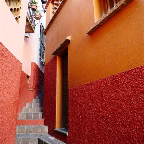 The Alley Of The Kiss Guanajuato All You Need To Know Before You Go
