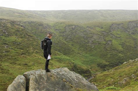Peak District Hike: Black Hill and Crowden Castles | A Mostly