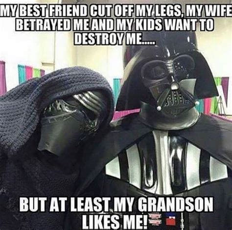 Pin By Carmen Herrera On Star Wars With Images Star Wars Jokes Funny Star Wars Memes Star
