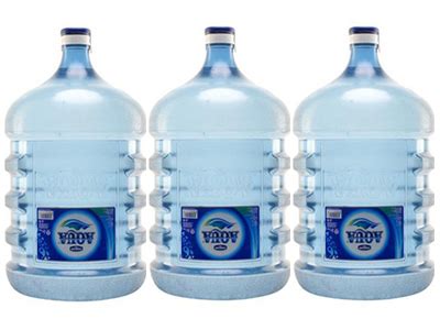 Minum air putih bermanfaat untuk kesehatan. Berapa Liter Isi 1 Galon Aqua? - Ukuran Dan Satuan