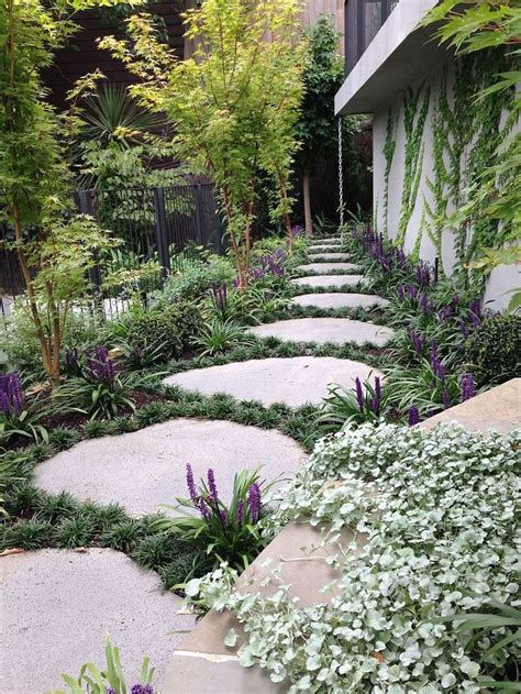 Stunning Love This Idea Flowering Ground Cover Between Flagstone