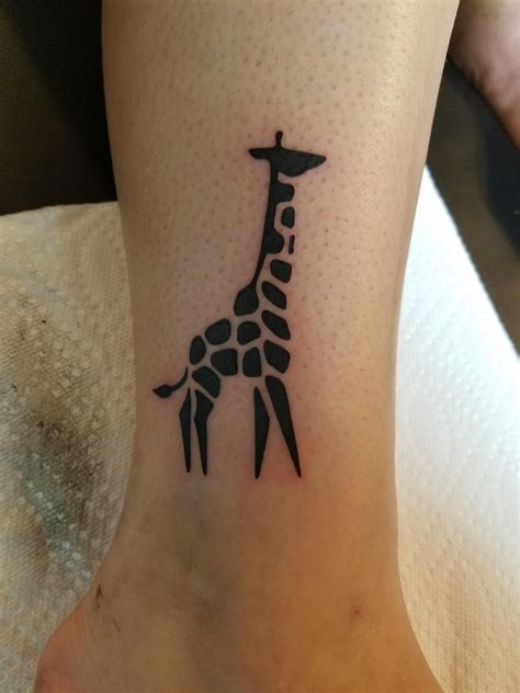 My First Tattoo Giraffe Tattoo By Tracy At Heroic Ink Giraffe