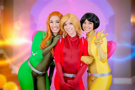 photo of fushicho cosplaying alex from totally spies group halloween costumes cosplay