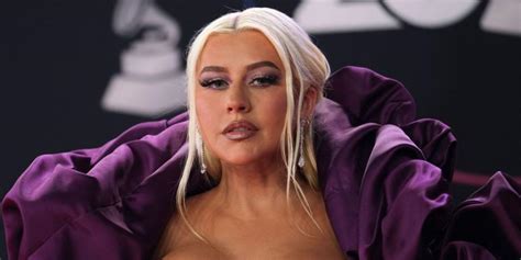 Christina Aguilera Just Posted A Topless Photo And Im Speechless