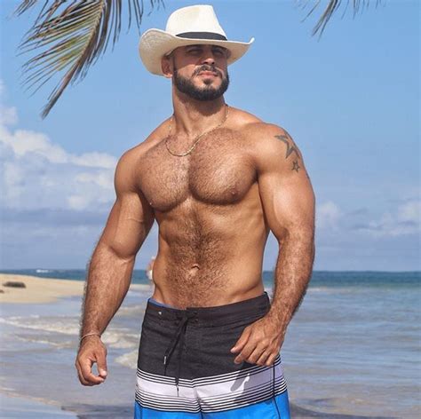 Andres Fernández 🇩🇴 Sur Instagram Here We Are ☀️🌴🌊 Mecs Sexy Mecs