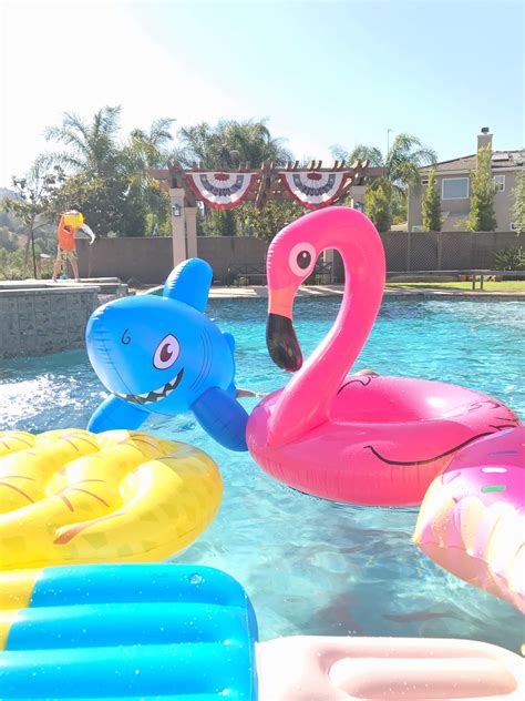 Best Pool Floats Of 2017 Make Life Lovely