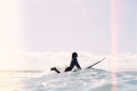 magical days in the bay with the two biggest sweeties billabong surfers felicity palmateer and