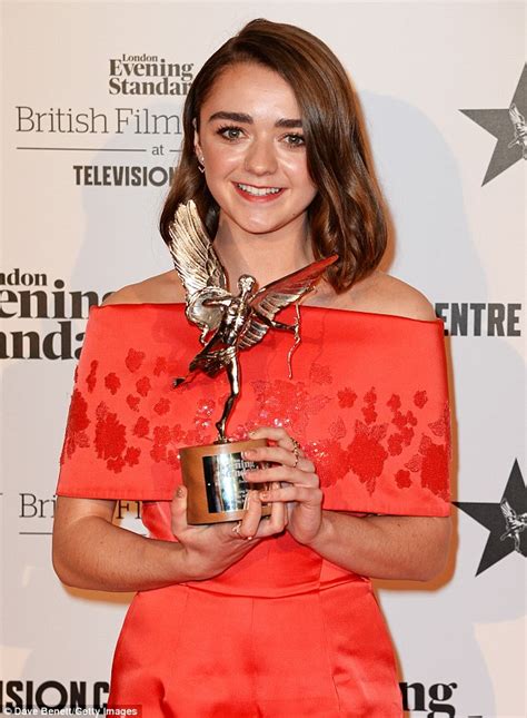 Maisie Williams Gets Rising Star Gong At The Evening Standard British