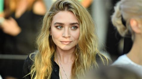 Ashley Olsen Is Breaking All The Summer Style Rules Vogue