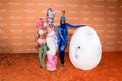 heidi klum s daughter leni almost upstages mom s halloween costume with racy look parade