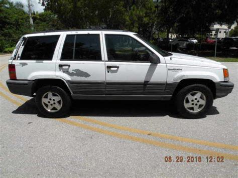 Jeep Grand Cherokee 1993 White For Sale 1j4gz58s5pc628680 93 Jeep