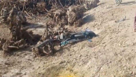 خیرپور میں تیز رفتار وین کی ٹکر سے 4 طالبعلموں سمیت 5 افراد جاں بحق