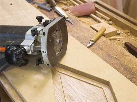 How To Cut A Groove In Wood