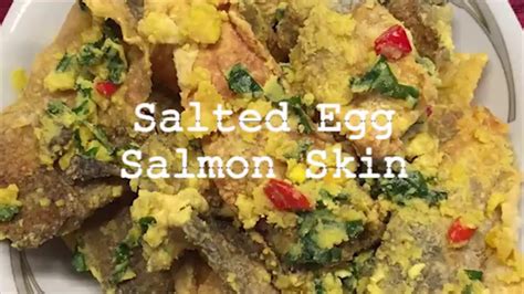 Salted duck egg yolk and potato chips might seem like an unlikely pairing to most americans, but irvins is working hard to change that. Salted Egg Salmon Skin - YouTube