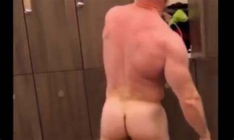 Daddy Bodybuilder Caught Naked In Gym Locker Room Spycamfromguys