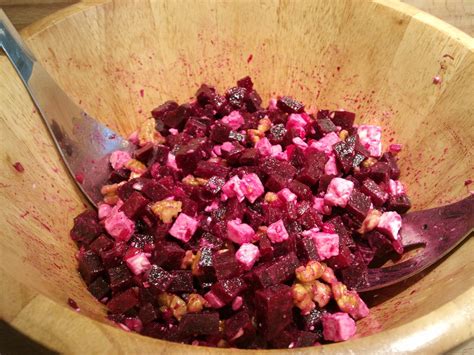 Rote Bete Salat mit Feta und Walnüssen von MrGeographicus