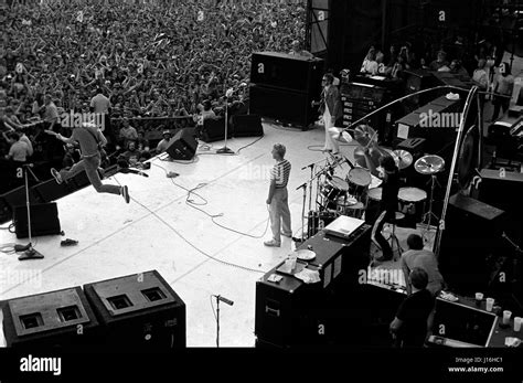 The Who Performing On Their Farewell Tour At Jfk Stadium In Stock