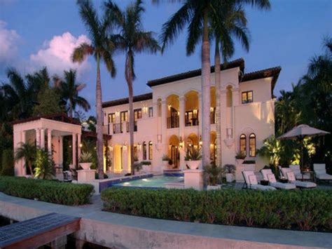 Estate Of The Day 159 Million Mediterranean Mansion In Miami Beach