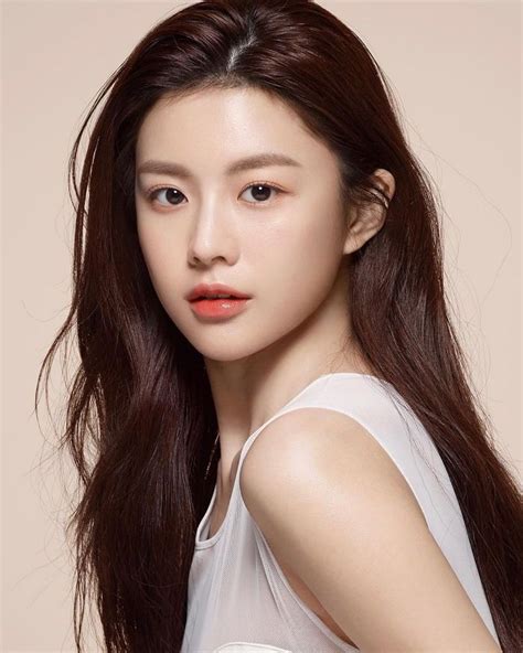 너무 예뻐서 ‘cg설 나오고 있는 신인 여배우 비주얼 수준 beauty korean beauty girls beauty girl