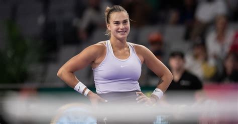 WTA Finals Aryna Sabalenka Upsets Iga Swiatek To Set Up Title Clash