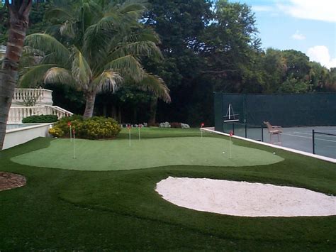 Residential Putting Green Tropical Landscape Miami By Easyturf