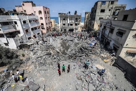 Israel Gaza Militants Trade Missiles After Deadly West Bank Raid