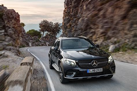 The fit & healthy features understand, motivate and guide to keep you in the prime of your health while driving. Mercedes-AMG GLC 43 (X253) specs & photos - 2016, 2017 ...