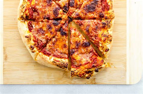 A really wet, sticky pizza dough that bakes up to perfection! New York Crust (Our Favorite Pizza Dough Recipe) | Umami Girl