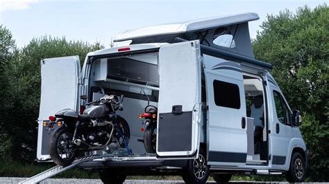 Mein wohnmobil ist von frankia und wiegt circa 6 t. 8 Campingbusse Zum Motorradtransport Ubersicht 2020