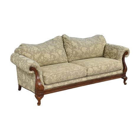 Broyhill Furniture Roll Arm Upholstered Sofa 61 Off Kaiyo